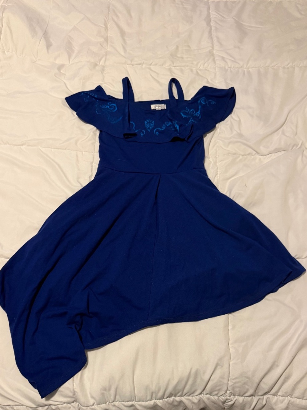 Disney Descendants Dress Size M(10/12)